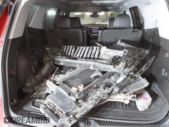 2021 GMC Acadia SLT z VIN 1GKKNULS8MZ170871, wystawiony jako IAAI lot #41611368 z przebiegiem 60 376 mil mil oraz . Historia ofert i sprzedaży dostępna na DreamBid. Obrazek 18.