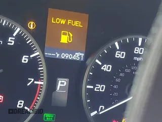 2016 Acura ILX z VIN 19UDE2F38GA023113, wystawiony jako IAAI lot #41619210 z przebiegiem 90 451 mil mil oraz . Historia ofert i sprzedaży dostępna na DreamBid. Obrazek 16.