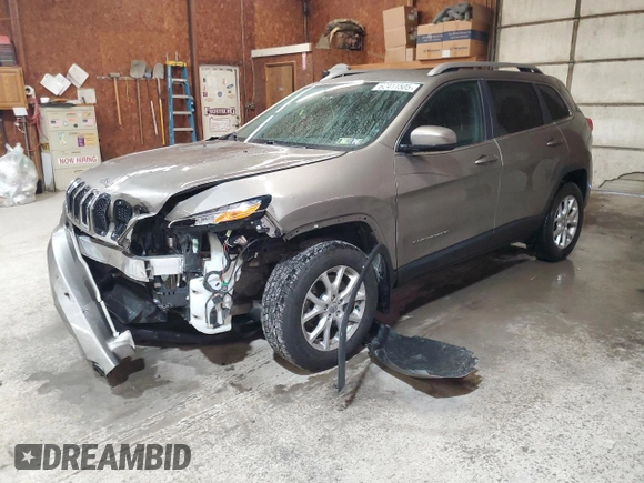 2016 Jeep Cherokee Latitude z VIN 1C4PJMCB4GW270663, wystawiony jako Copart lot #62411505 z przebiegiem 109 787 mil mil oraz Szkoda całkowita • Salvage title. Historia ofert i sprzedaży dostępna na DreamBid. Obrazek 1.