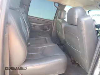 2006 GMC Sierra 1500 SLE1 z VIN 2GTEK13Z461268305, wystawiony jako Copart lot #48419845 z przebiegiem 117 180 mil mil oraz Szkoda całkowita • Salvage title. Historia ofert i sprzedaży dostępna na DreamBid. Obrazek 10.