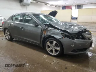 2013 Acura ILX Tech Pkg with VIN 19VDE1F72DE005218, listed as a Copart auction lot 44991785 with 162,470 mi miles and Salvage Title. Bid and sale history available at carsss.com. Image 4.
