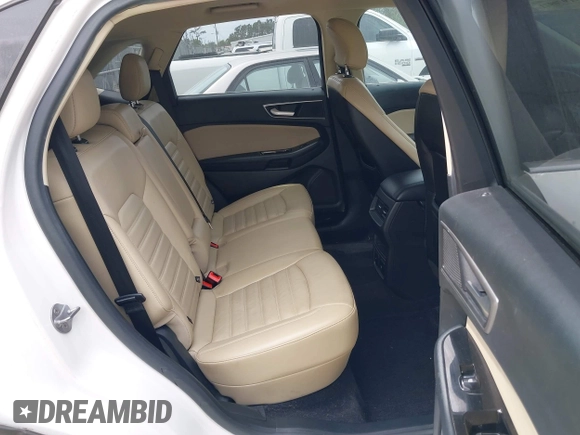 2015 Ford Edge SEL with VIN 2FMTK3J99FBC37403, listed as a IAAI auction lot 41970971 with 136,097 mi miles. Bid and sale history available at carsss.com. Image 8.