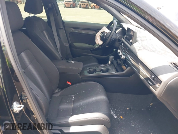 2025 Honda Civic Sport with VIN 2HGFE2F50SH503098, listed as a IAAI auction lot 42086699 with Not provided miles and . Bid and sale history available at DreamBid. Image 5.