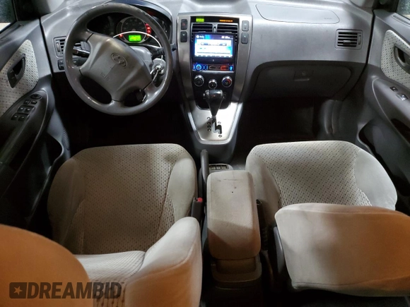 2005 Hyundai Tucson GLS with VIN KM8JN12D05U045964, listed as a Copart auction lot 75753334 with 146,530 mi miles and Salvage Title. Bid and sale history available at carsss.com. Image 8.