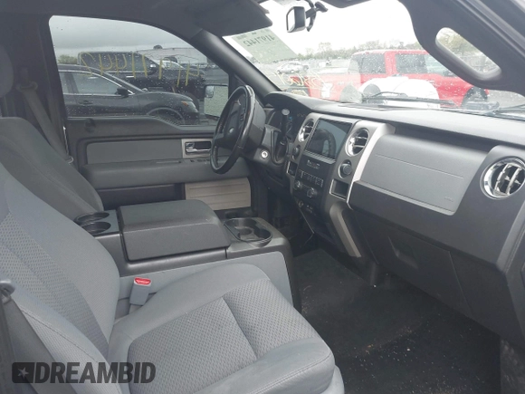 2011 Ford F-150 XL with VIN 1FTFW1EF3BFB86015, listed as a IAAI auction lot 41971442 with 224,360 mi miles. Bid and sale history available at carsss.com. Image 5.