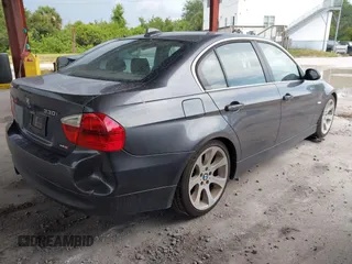 2006 BMW 3 Series 330i with VIN WBAVB33576PS16949, listed as a IAAI auction lot 42557562 with 202,897 mi miles and . Bid and sale history available at DreamBid. Image 4.