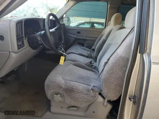 1999 Chevrolet Silverado 1500 LS with VIN 2GCEC19V7X1219098, listed as a Copart auction lot 76982314 with 290,080 mi miles and Salvage Title. Bid and sale history available at carsss.com. Image 7.
