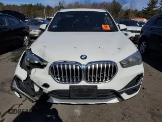 2020 BMW X1 xDrive28i with VIN WBXJG9C01L5P56897, listed as a Copart auction lot 46285115 with 57,258 mi miles and Salvage Title. Bid and sale history available at carsss.com. Image 5.
