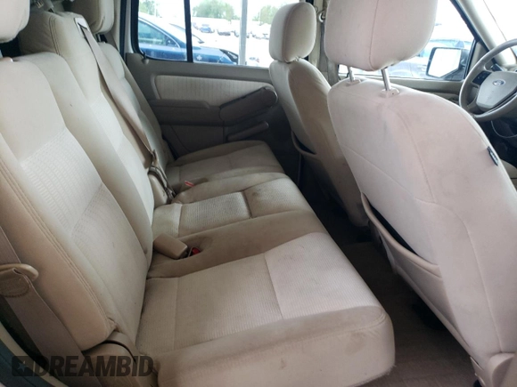2008 Ford Explorer XLT z VIN 1FMEU73898UA88356, wystawiony jako Copart lot #55134905 z przebiegiem 262 882 mil mil oraz Szkoda całkowita • Salvage title. Historia ofert i sprzedaży dostępna na DreamBid. Obrazek 11.
