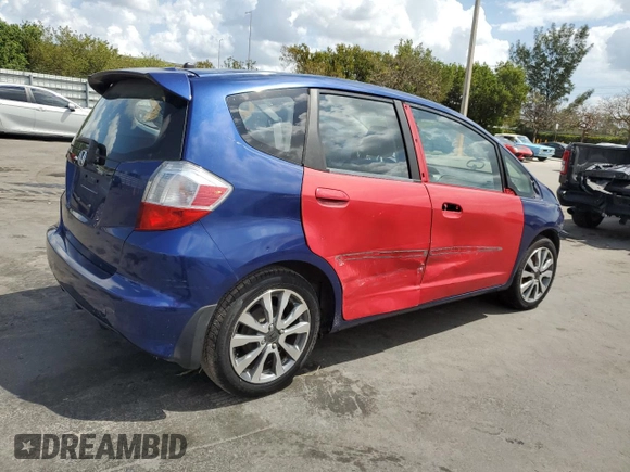 2013 Honda Fit Sport с VIN JHMGE8H59DC042880, выставлен на аукционе Copart как лот 53024405 с пробегом 102 662 миль миль и Списание • Salvage title. История ставок и продаж доступна на DreamBid. Изображение 3.