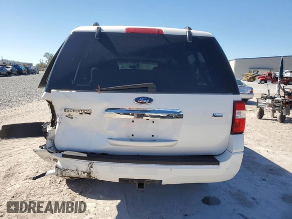 2013 Ford Expedition Max Limited z VIN 1FMJK1K56DEF63104, wystawiony jako Copart lot #45751835 z przebiegiem 131 897 mil mil oraz Szkoda całkowita • Salvage title. Historia ofert i sprzedaży dostępna na DreamBid. Obrazek 6.