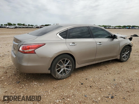 2013 Nissan Altima SV z VIN 1N4BL3AP4DC157537, wystawiony jako Copart lot #53900475 z przebiegiem 122 214 mil mil oraz Szkoda całkowita • Salvage title. Historia ofert i sprzedaży dostępna na DreamBid. Obrazek 3.