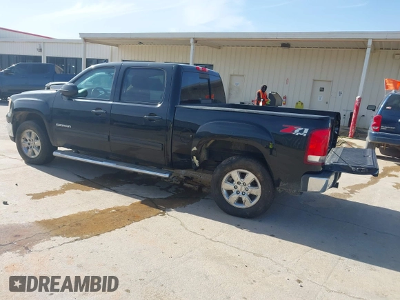 2013 GMC Sierra 1500 SLT with VIN 3GTP2WE71DG146605, listed as a IAAI auction lot 41334159 with 224,640 mi miles and . Bid and sale history available at DreamBid. Image 3.