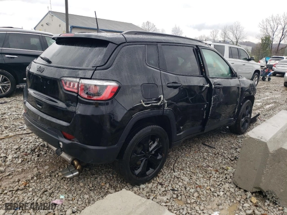 2019 Jeep Compass Latitude with VIN 3C4NJCBB9KT500117, listed as a Copart auction lot 79358414 with 43,605 mi miles and Non Repairable. Bid and sale history available at carsss.com. Image 3.