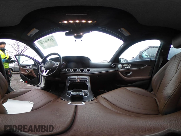 2019 Mercedes-Benz E-Class E 300 with VIN WDDZF4KBXKA514520, listed as a IAAI auction lot 41788721 with 71,600 mi miles. Bid and sale history available at carsss.com. Image 19.