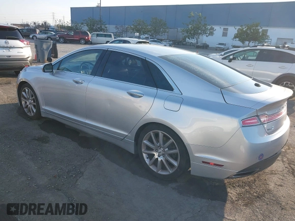 2014 Lincoln MKZ with VIN 3LN6L2G9XER824799, listed as a IAAI auction lot 41472656 with 148,582 mi miles. Bid and sale history available at carsss.com. Image 3.