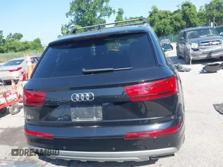 2019 Audi Q7 Premium Plus with VIN WA1LAAF77KD012284, listed as a IAAI auction lot 42587290 with 50,976 mi miles and . Bid and sale history available at DreamBid. Image 17.