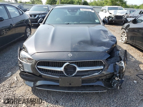 2025 Mercedes-Benz C 300 with VIN W1KAF4HB9SR249921, listed as a Copart auction lot 60754255 with Not provided miles and Salvage title. Bid and sale history available at DreamBid. Image 5.
