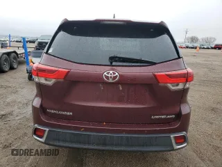 2018 Toyota Highlander Limited z VIN 5TDDZRFH4JS875072, wystawiony jako Copart lot #79820904 z przebiegiem Nie podano mil oraz Szkoda całkowita • Salvage title. Historia ofert i sprzedaży dostępna na DreamBid. Obrazek 6.