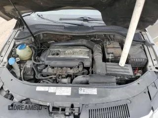 2013 Volkswagen CC Sport with VIN WVWBN7AN0DE524433, listed as a Copart auction lot 71831494 with 135,214 mi miles and Clean Title. Bid and sale history available at carsss.com. Image 12.