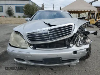 2002 Mercedes-Benz S-Class 4.3L with VIN WDBNG70J62A257551, listed as a Copart auction lot 84096614 with 113,860 mi miles and Salvage Title. Bid and sale history available at carsss.com. Image 5.