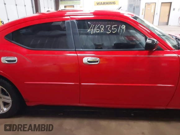 2007 Dodge Charger with VIN 2B3KA43G47H630570, listed as a IAAI auction lot 41683519 with 149,765 mi miles and . Bid and sale history available at DreamBid. Image 13.