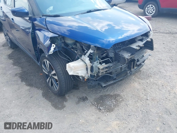 2020 Nissan Kicks SV z VIN 3N1CP5CV4LL504929, wystawiony jako IAAI lot #42420985 z przebiegiem 80 918 mil mil oraz . Historia ofert i sprzedaży dostępna na DreamBid. Obrazek 6.