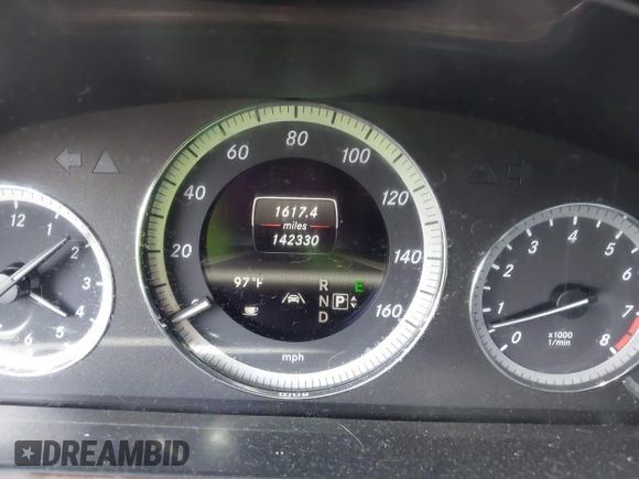 2013 Mercedes-Benz E 350 Luxury with VIN WDDHF8JB6DA721655, listed as a IAAI auction lot 42541807 with 142,330 mi miles and . Bid and sale history available at DreamBid. Image 7.