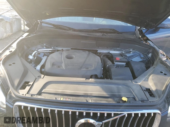2020 Volvo XC90 Momentum with VIN YV4A221K7L1575489, listed as a Copart auction lot 86401124 with 100,826 mi miles and Salvage title. Bid and sale history available at DreamBid. Image 12.