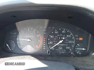 1997 Acura CL z VIN 19UYA1259VL014937, wystawiony jako IAAI lot #42127963 z przebiegiem 160 905 mil mil oraz . Historia ofert i sprzedaży dostępna na DreamBid. Obrazek 6.