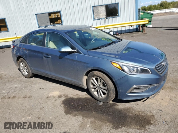 2015 Hyundai Sonata SE z VIN 5NPE24AF7FH125616, wystawiony jako Copart lot #54367015 z przebiegiem 146 971 mil mil oraz Szkoda całkowita • Salvage title. Historia ofert i sprzedaży dostępna na DreamBid. Obrazek 4.