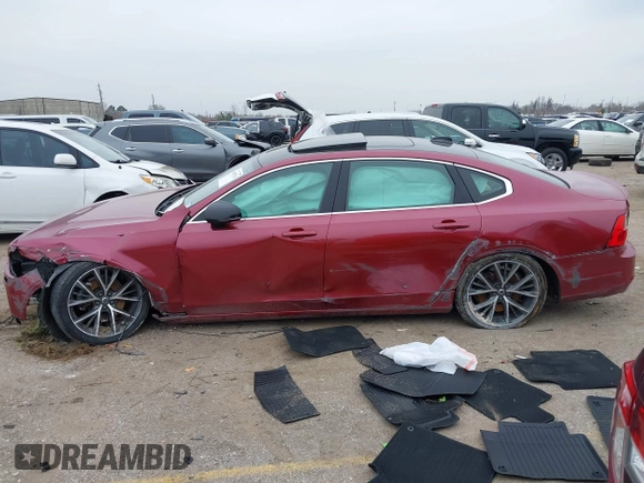 2018 Volvo S90 Momentum z VIN LVY982MK6JP034663, wystawiony jako IAAI lot #41555753 z przebiegiem 112 258 mil mil oraz . Historia ofert i sprzedaży dostępna na DreamBid. Obrazek 14.