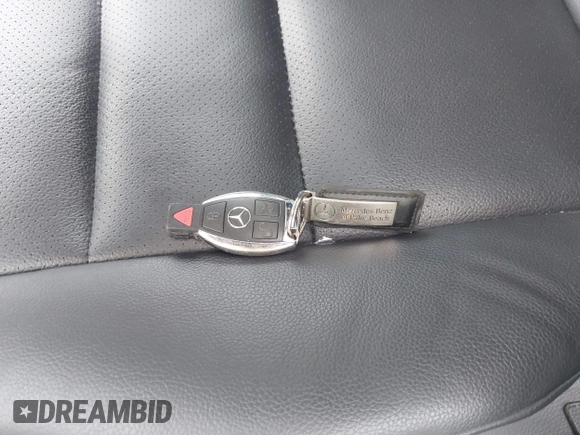 2010 Mercedes-Benz C 300 Sport with VIN WDDGF5EB4AR099719, listed as a IAAI auction lot 42554625 with 199,709 mi miles and . Bid and sale history available at DreamBid. Image 11.