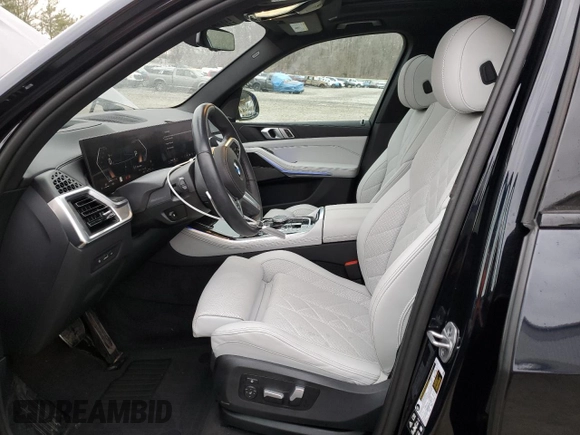 2025 BMW X5 xDrive40i with VIN 5UX23EU04S9W53256, listed as a Copart auction lot 46929635 with 0 mi miles and Salvage Title. Bid and sale history available at carsss.com. Image 7.