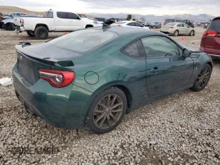 2020 Toyota 86 GT with VIN JF1ZNAE11L8750678, listed as a Copart auction lot 85152964 with 0 mi miles and Salvage Title. Bid and sale history available at carsss.com. Image 3.