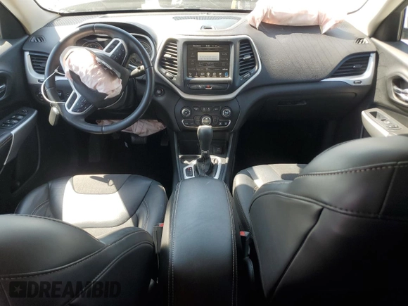 2018 Jeep Cherokee Latitude Plus with VIN 1C4PJLLX2JD524525, listed as a Copart auction lot 53624675 with 70,678 mi miles and Clean Title. Bid and sale history available at carsss.com. Image 8.
