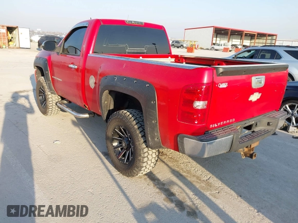 2008 Chevrolet Silverado 1500 Work Truck with VIN 1GCEK14C88Z136619, listed as a IAAI auction lot 41769536 with 201,884 mi miles. Bid and sale history available at carsss.com. Image 3.