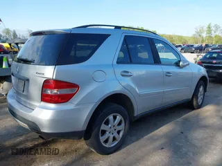 2007 Mercedes-Benz M 350 with VIN 4JGBB86E47A279277, listed as a IAAI auction lot 42212093 with 223,939 mi miles and . Bid and sale history available at DreamBid. Image 4.