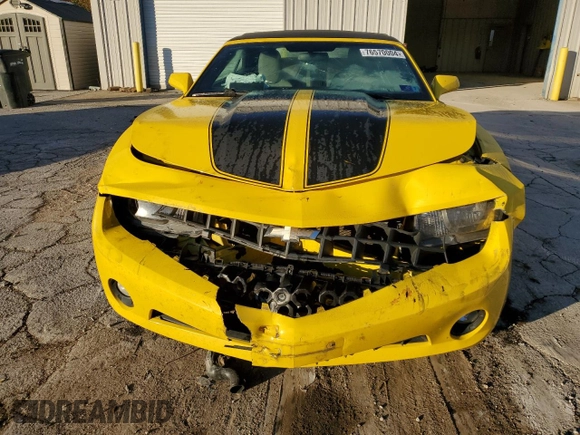 2013 Chevrolet Camaro LT z VIN 2G1FB3D38D9217987, wystawiony jako Copart lot #76570004 z przebiegiem 108 781 mil mil oraz Szkoda całkowita • Salvage title. Historia ofert i sprzedaży dostępna na DreamBid. Obrazek 5.