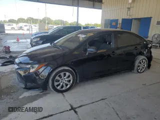 2022 Toyota Corolla LE with VIN JTDEPMAEXNJ197960, listed as a Copart auction lot 52386075 with 32,221 mi miles and Salvage Title. Bid and sale history available at carsss.com. Image 1.