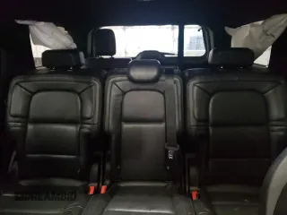 2020 Lincoln Navigator Reserve z VIN 5LMJJ2LT6LEL17168, wystawiony jako Copart lot #46801685 z przebiegiem 40 230 mil mil oraz Nie do naprawy • Non repairable. Historia ofert i sprzedaży dostępna na DreamBid. Obrazek 10.