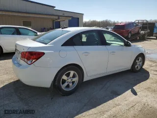 2015 Chevrolet Cruze LT with VIN 1G1PC5SB1F7286600, listed as a Copart auction lot 52152485 with 153,151 mi miles and Salvage Title. Bid and sale history available at carsss.com. Image 3.