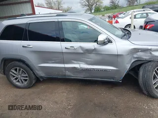 2017 Jeep Grand Cherokee Limited with VIN 1C4RJFBG9HC776459, listed as a IAAI auction lot 42182641 with 146,948 mi miles and . Bid and sale history available at DreamBid. Image 13.