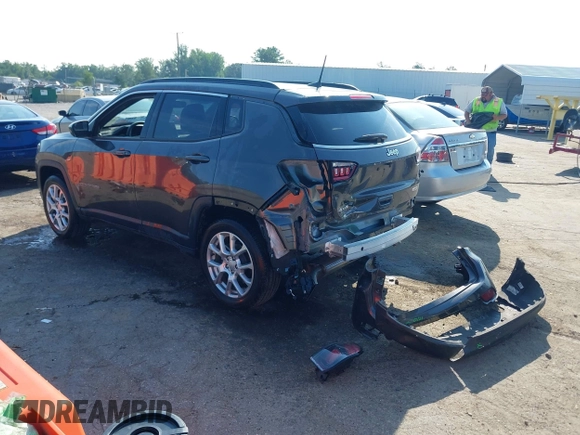 2023 Jeep Compass Latitude Lux with VIN 3C4NJDFN4PT521605, listed as a IAAI auction lot 42589618 with 11,579 mi miles and . Bid and sale history available at DreamBid. Image 3.