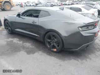 2017 Chevrolet Camaro 1LT with VIN 1G1FB1RX5H0216019, listed as a IAAI auction lot 41881997 with 84,505 mi miles. Bid and sale history available at carsss.com. Image 3.