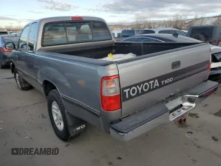 1997 Toyota T100 SR5 with VIN JT4UN24D8V0046646, listed as a Copart auction lot 43251895 with 166,827 mi miles and Salvage Title. Bid and sale history available at DreamBid. Image 2.