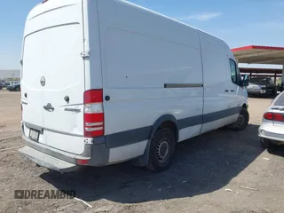 2013 Freightliner Sprinter с VIN WDYPE8CC9D5809594, выставлен на аукционе IAAI как лот 42479186 с пробегом 384 939 миль миль и . История ставок и продаж доступна на DreamBid. Изображение 4.