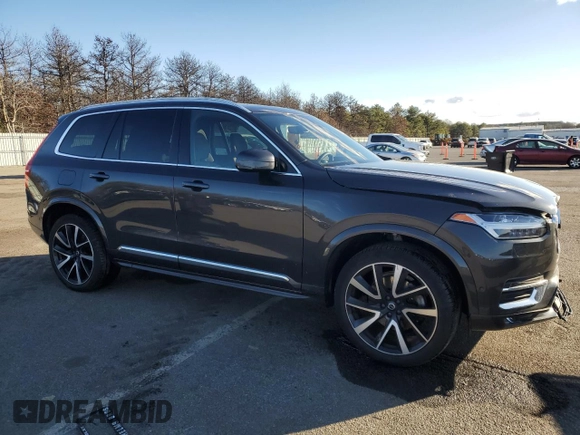 2023 Volvo XC90 Plus with VIN YV4062PN9P1984620, listed as a Copart auction lot 84112814 with 15,422 mi miles and Salvage Title. Bid and sale history available at carsss.com. Image 4.