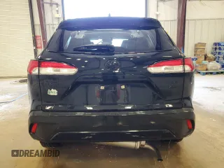 2024 Toyota Corolla Cross LE with VIN 7MUCAABG8RV113561, listed as a Copart auction lot 53343215 with 4,495 mi miles and Clean title. Bid and sale history available at DreamBid. Image 6.
