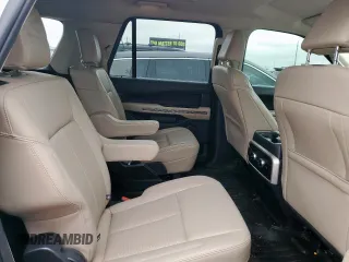 2022 Ford Expedition Max XLT z VIN 1FMJK1HT3NEA56300, wystawiony jako Copart lot #55609435 z przebiegiem 39 486 mil mil oraz Szkoda całkowita • Salvage title. Historia ofert i sprzedaży dostępna na DreamBid. Obrazek 11.